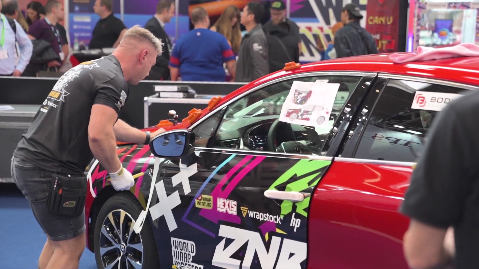 9 vehicle wrappers from around the world competed to be crowned the World Wrap Master of 2023. Simon Manley Jokumsen from Folie Fashion from Denmark won the World Wrap Masters Final 2023 on 26th May at FESPA Global Print Expo 2023. Watch how much this exceptional win means to him as a wrapper!
